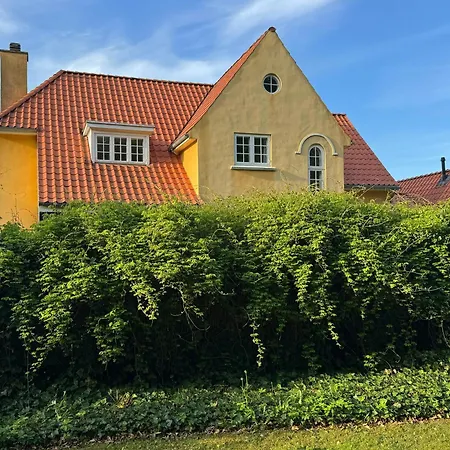House With Sea View In *